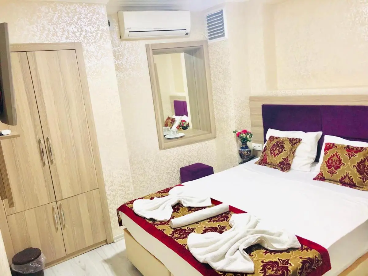 Theodian Hotel