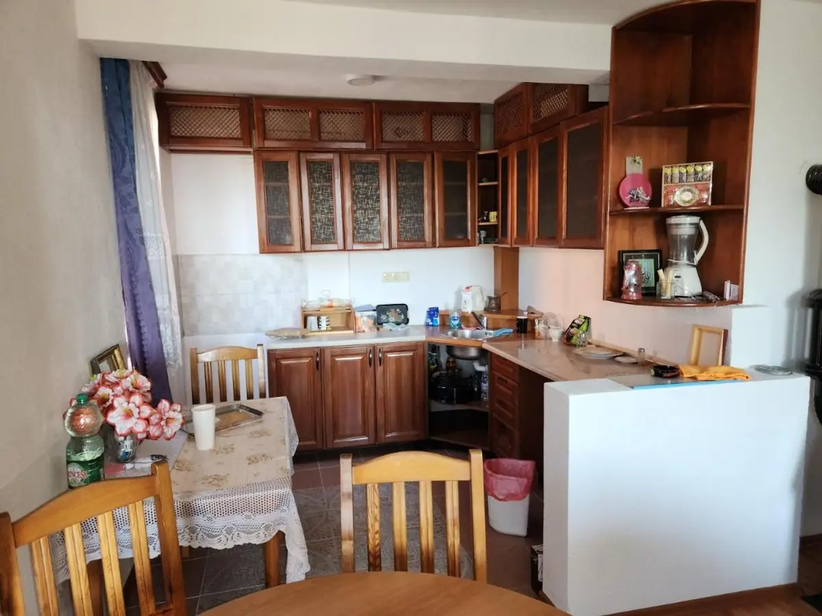 Grand AC Residence with Garden & Parking