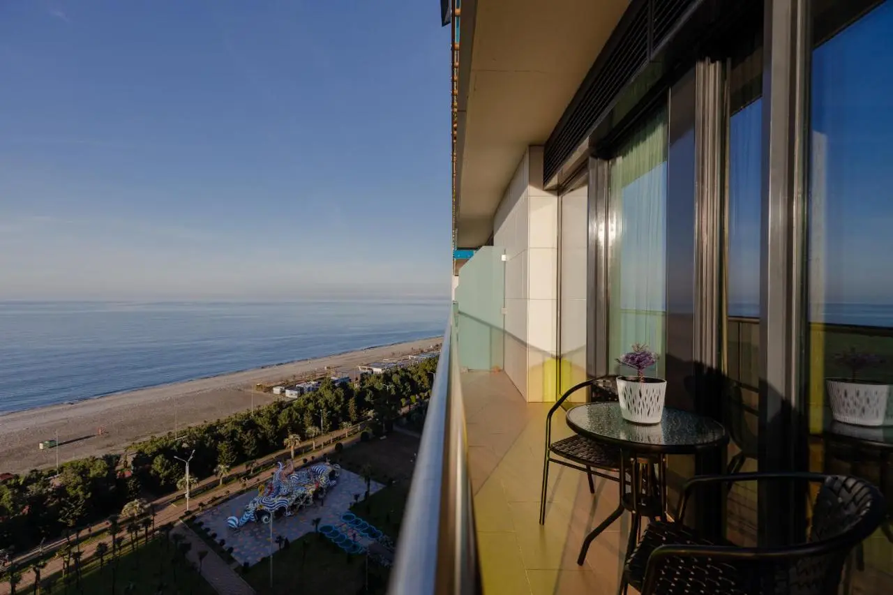 MiraMar Luxury Residences