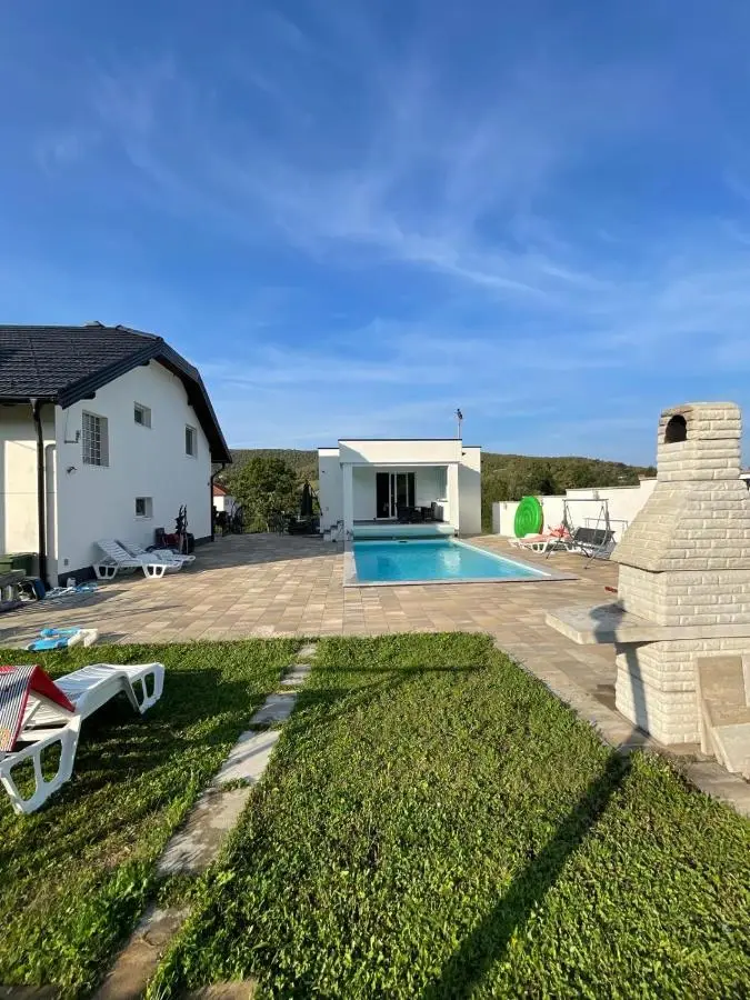 Villa Sami