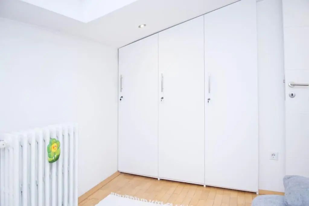 Lovely 2BDR Loft Apartment