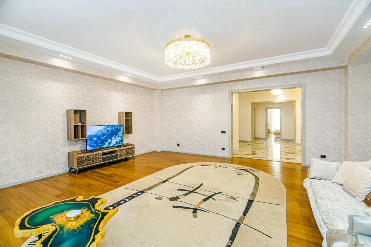 Luxury Apartments on Centre