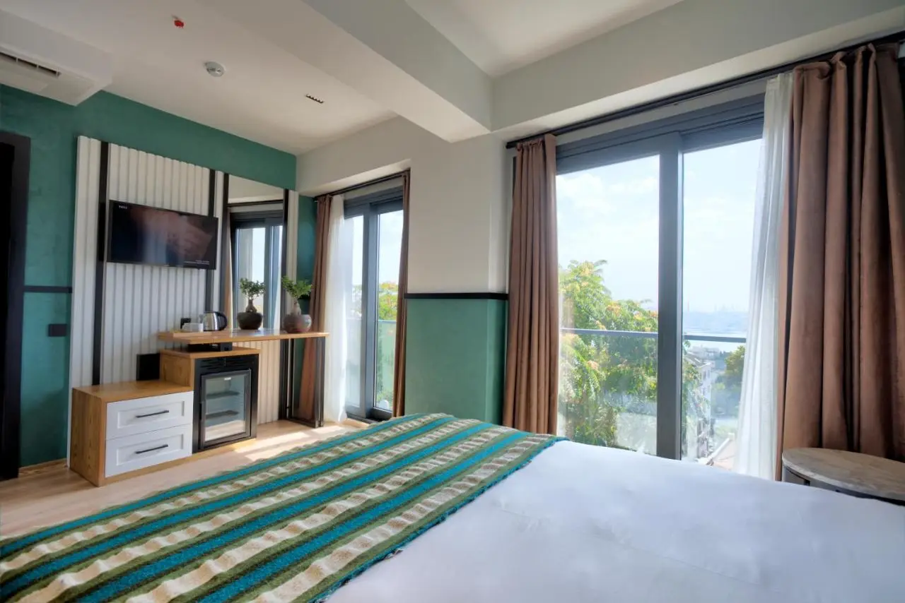 Fragments Hotel
