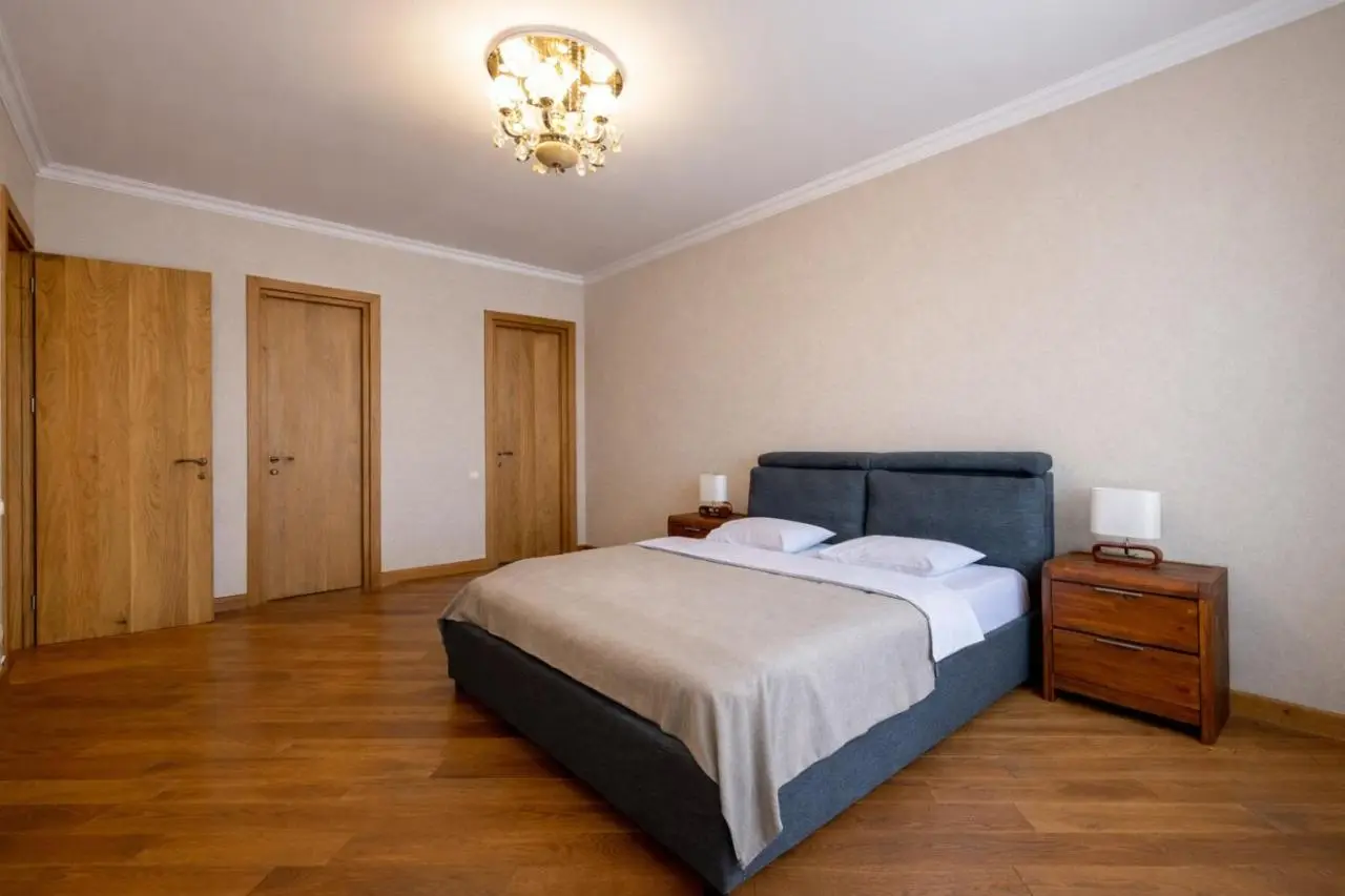Golden Apartment On Mtatsminda