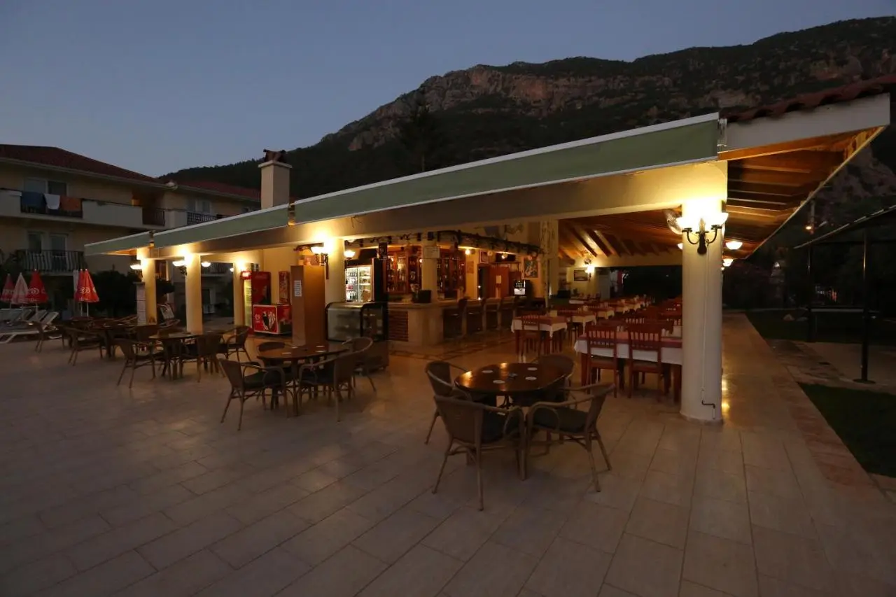 Mavruka Hotel
