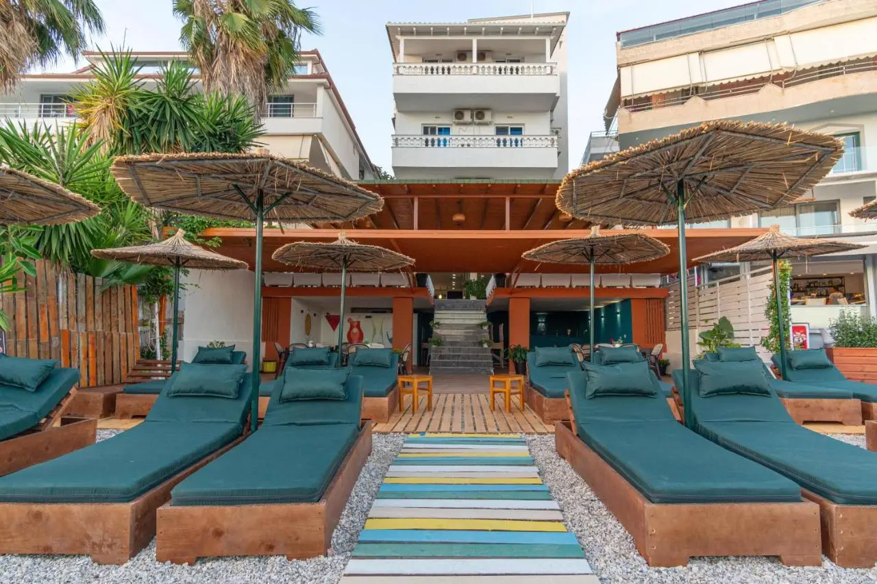 Vila e Bardhe Butique Hotel