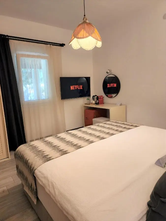 Dolce Vita Luxury Bungalows