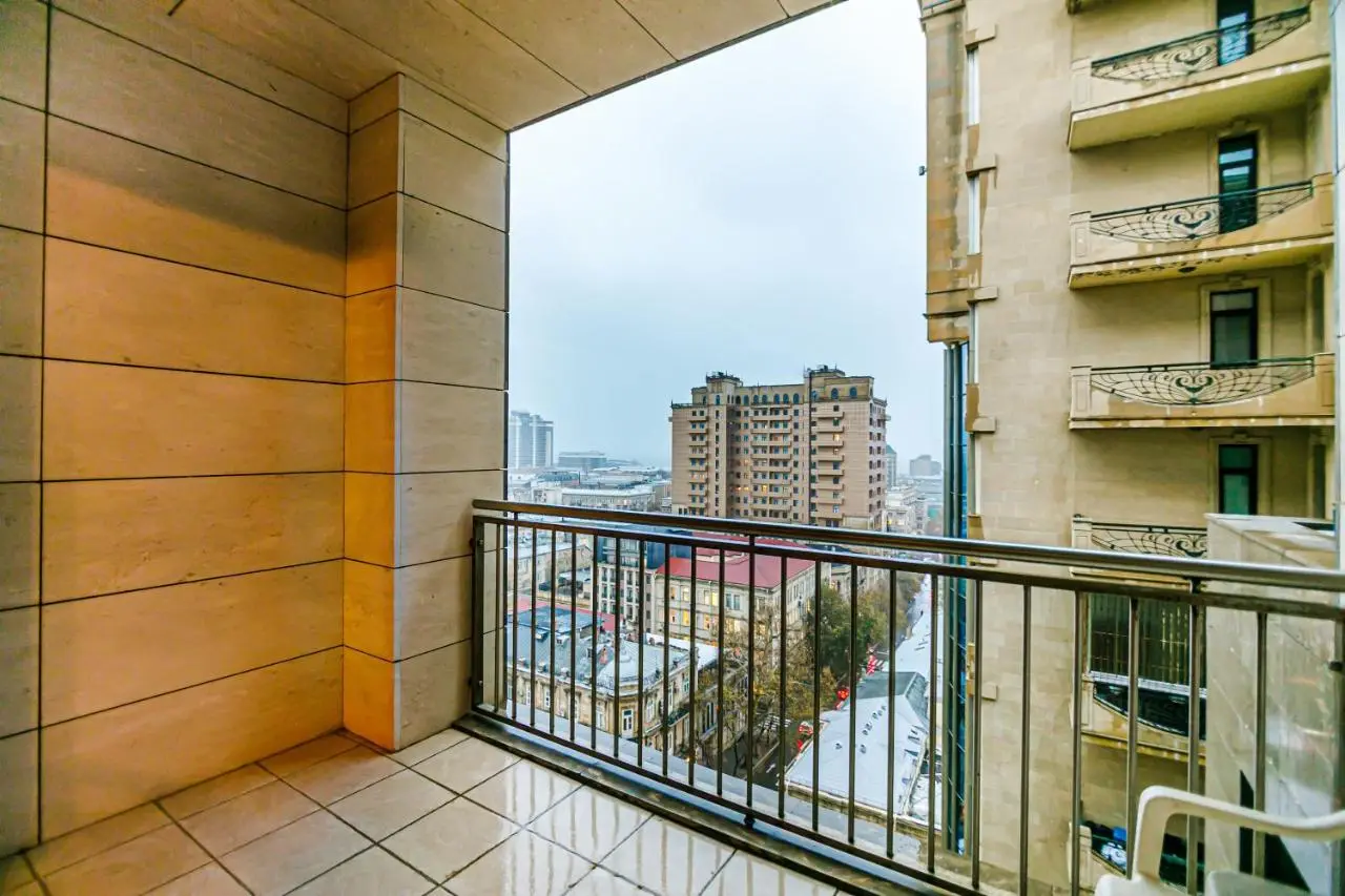 RAYA Luxury Apartment in Nizami street