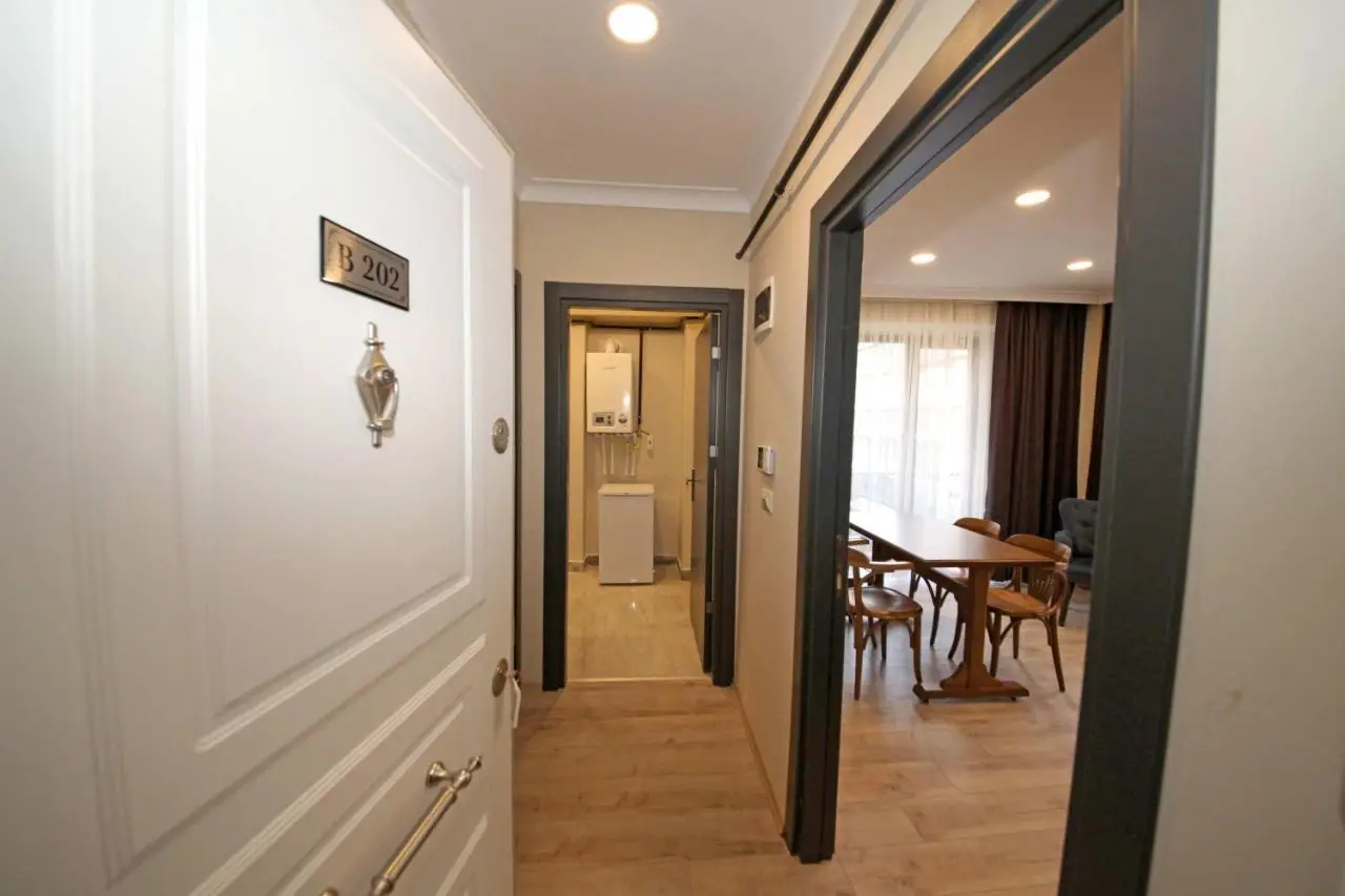 Corner Suite