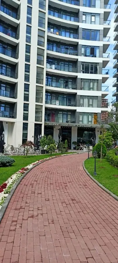 Solo Visit Apartments 1709 B