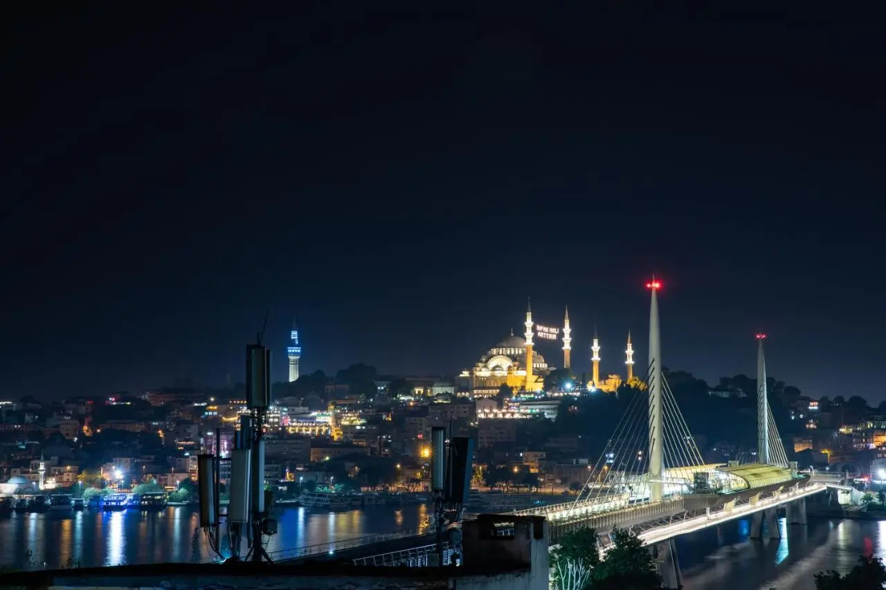 GALATAGREENAPPLEHOTEL