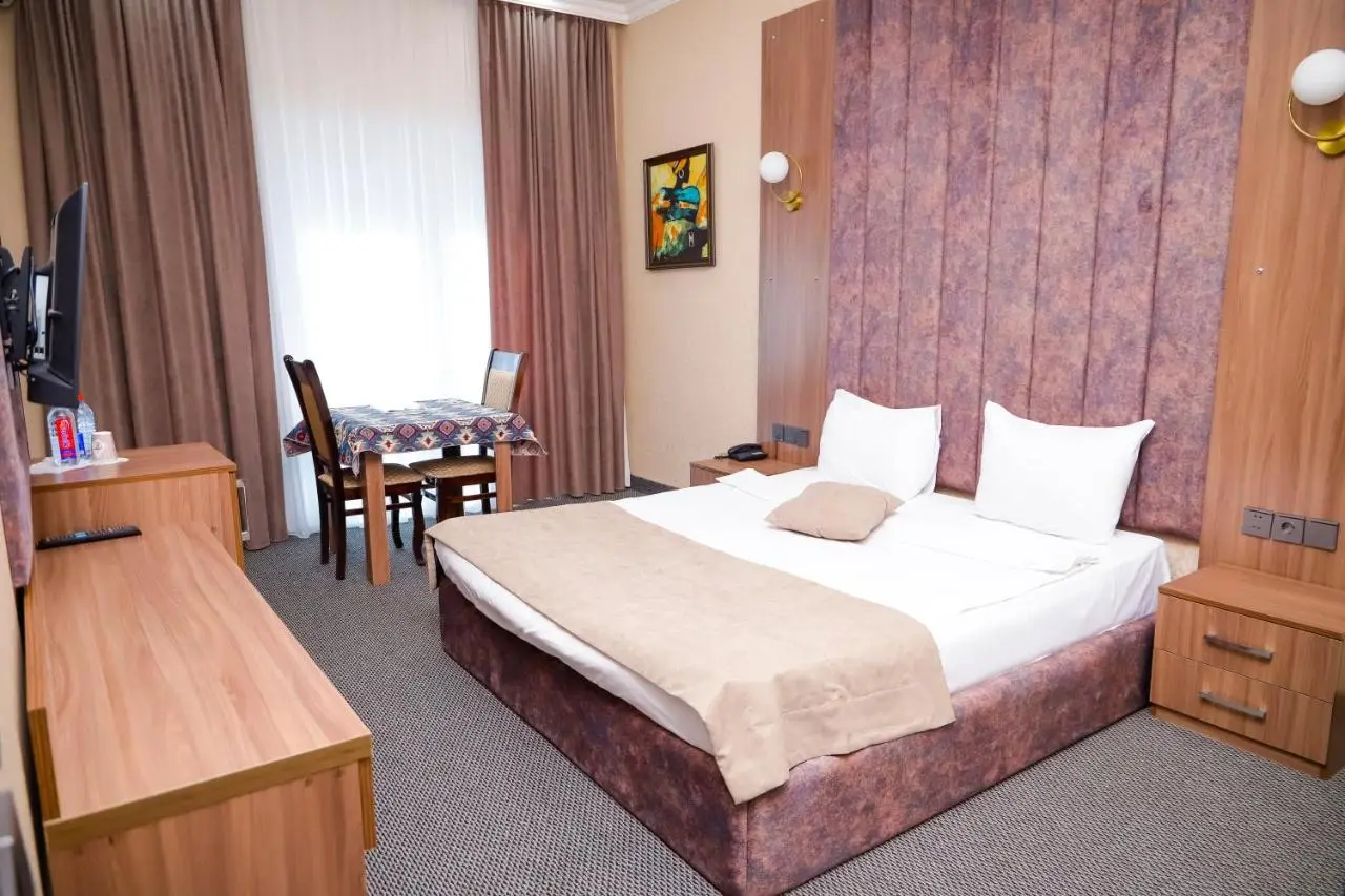 Sunrise Hotel Baku