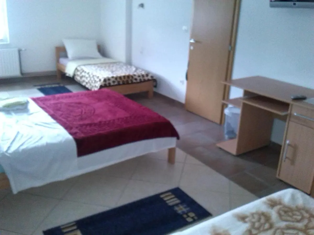 Motel Maks