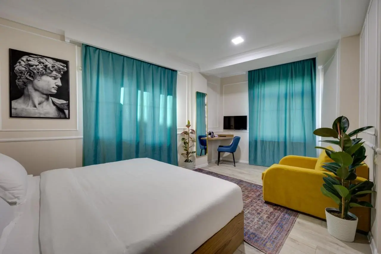 Regraph Hotel