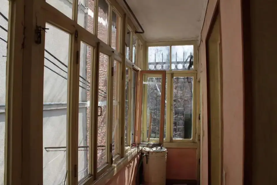 Arkadi House