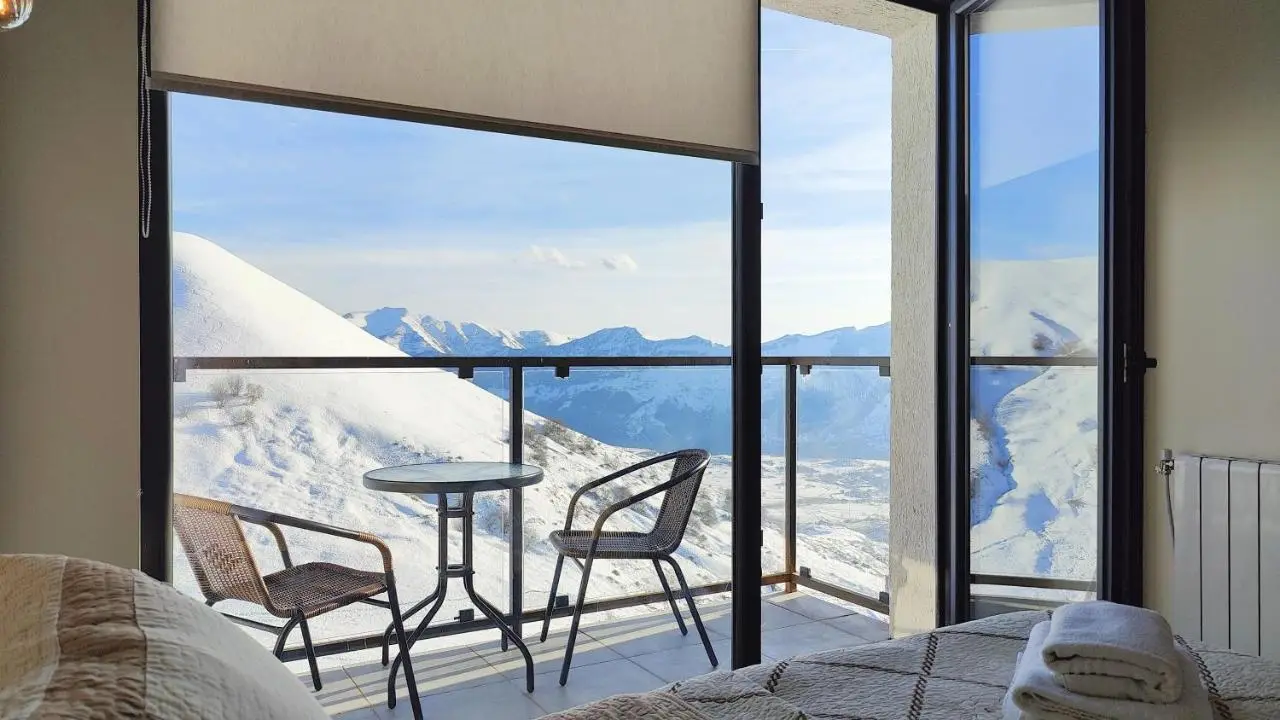 New Gudauri Twins 136 Mountain view