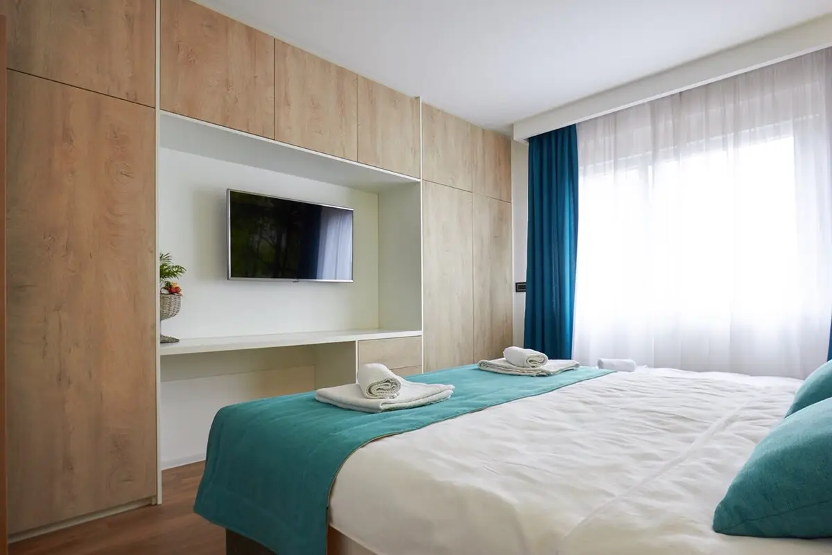 Charming Two Bedroom Apartment Zara
