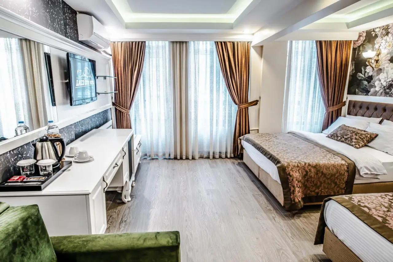 Lazz City Hotel