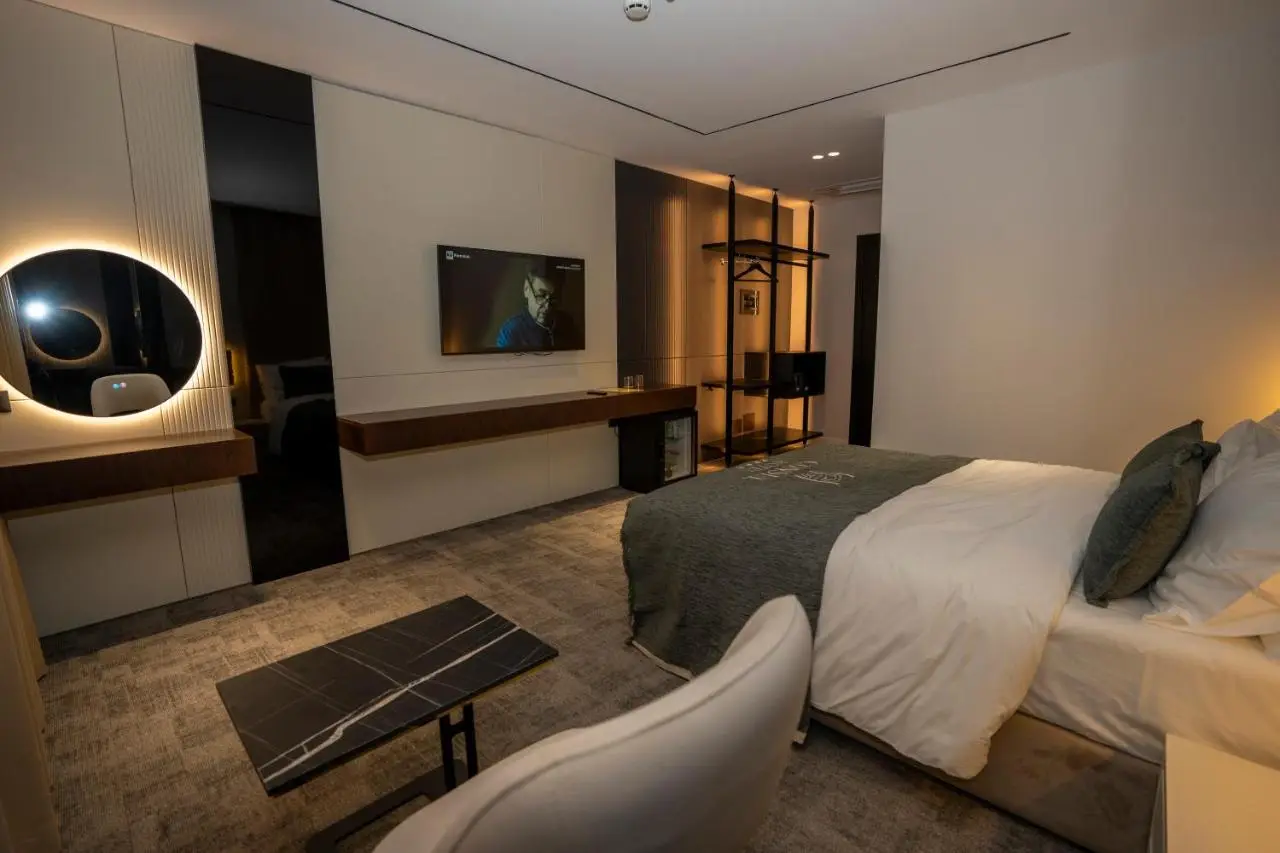 Hotel Consul