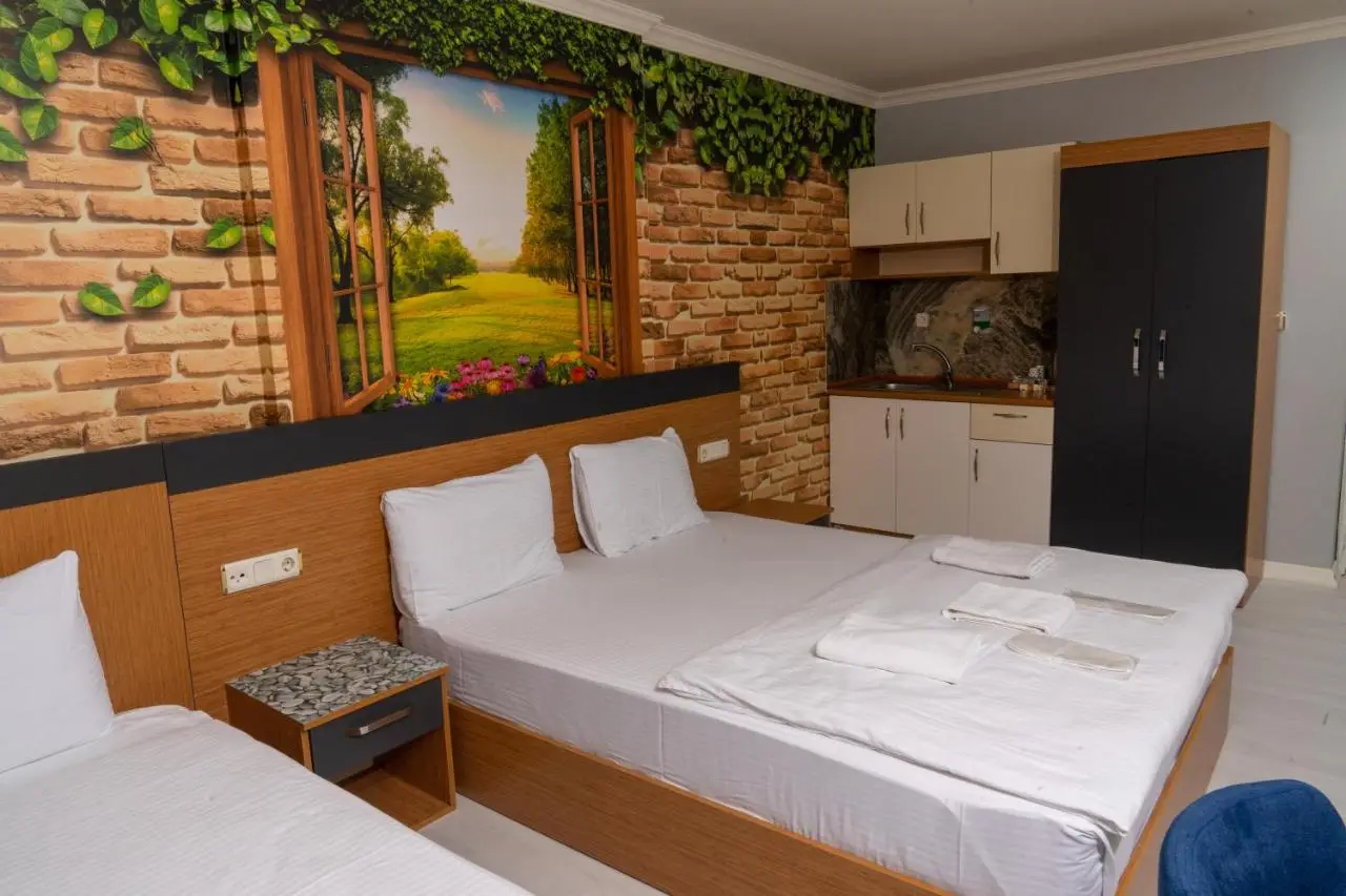Heraldic Room Hotel