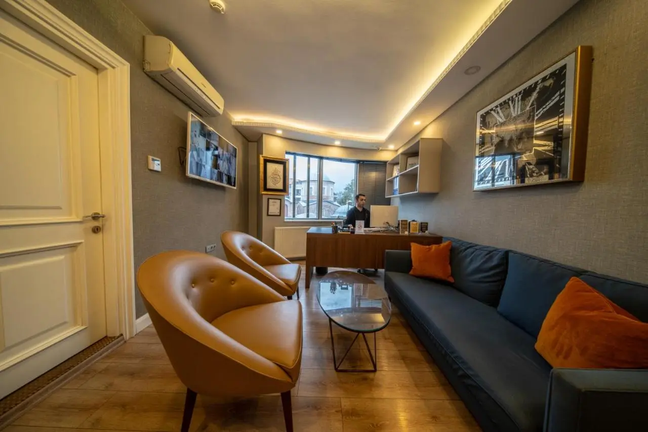 All Seasons Suites