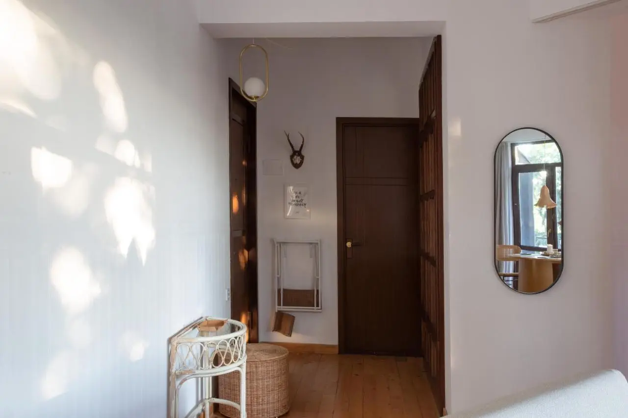 Peaceful Bohemian Apartment – Best Location