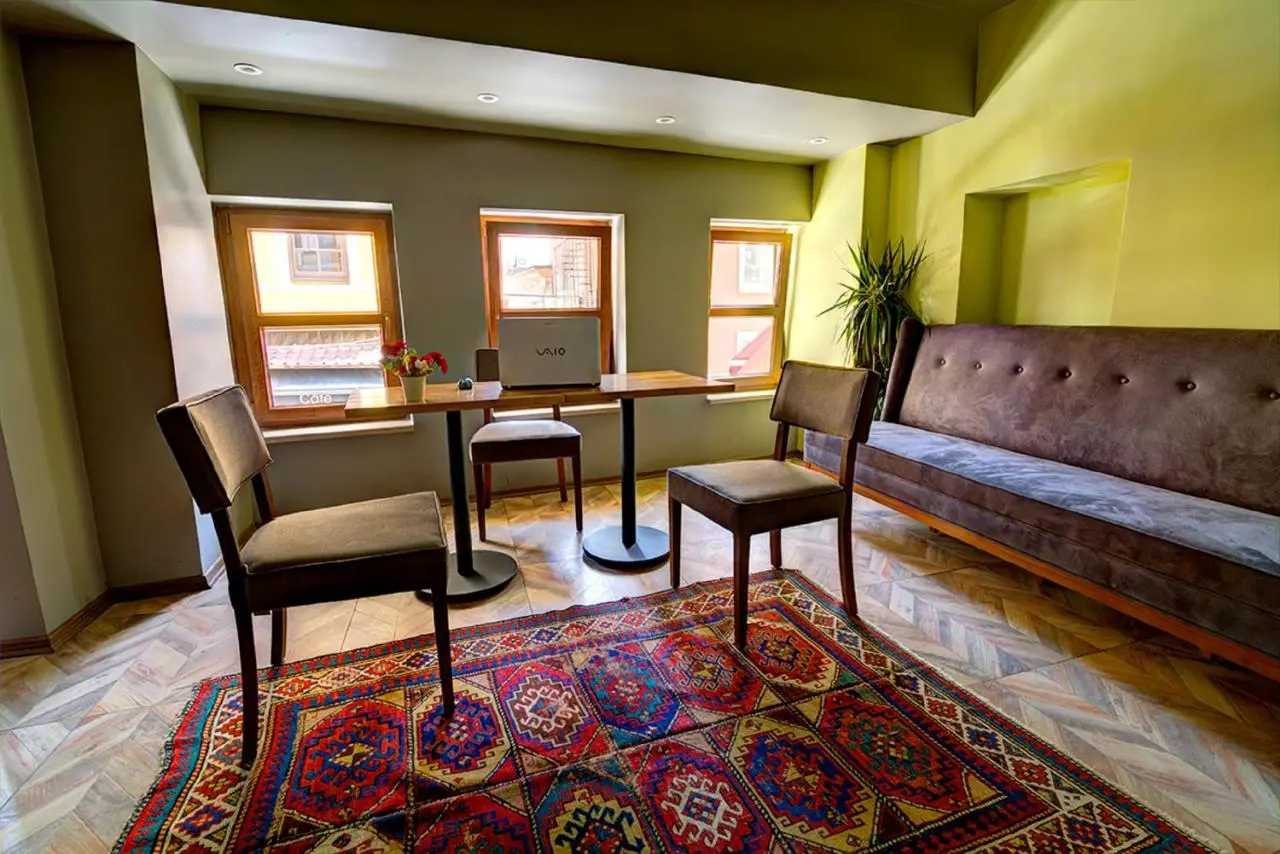 Million Old City Apartment