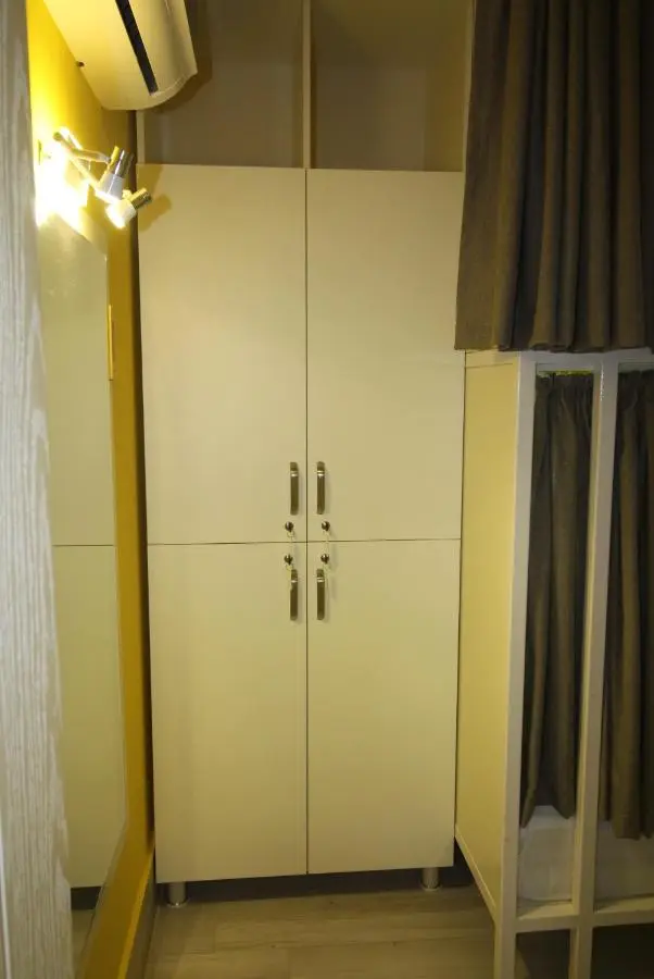 Hostel Jeal