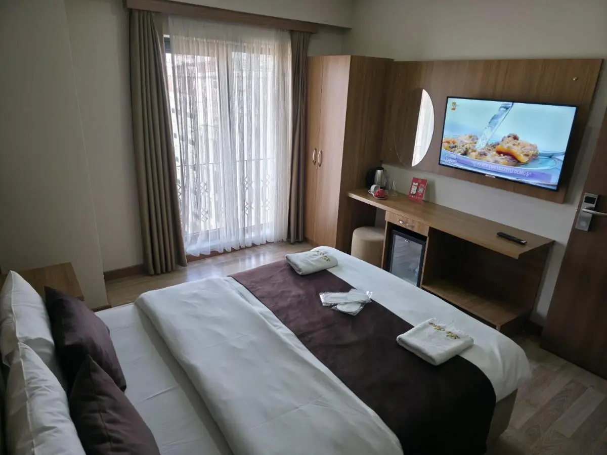 Hotel La SERA