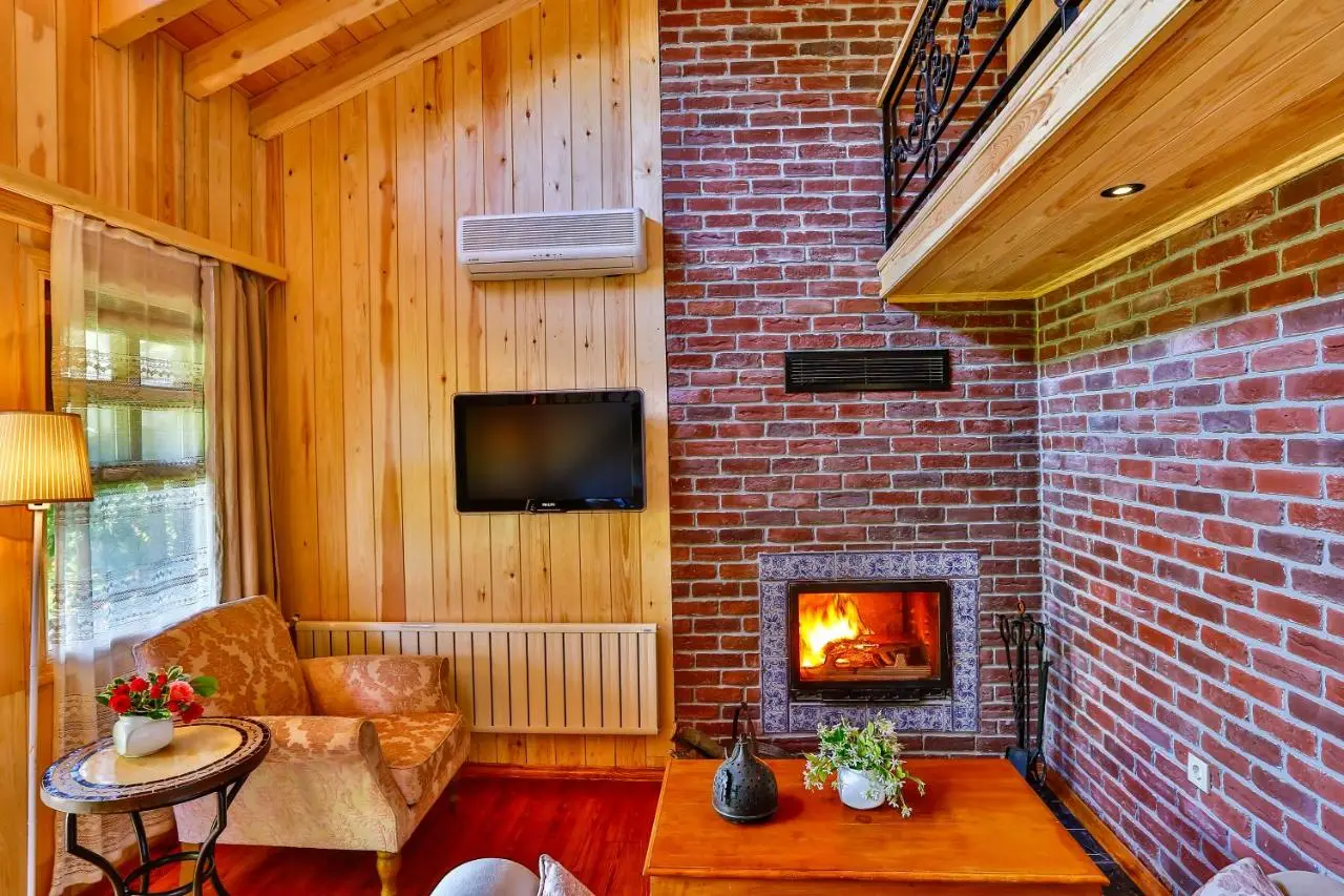 Tranquilla River Lodge
