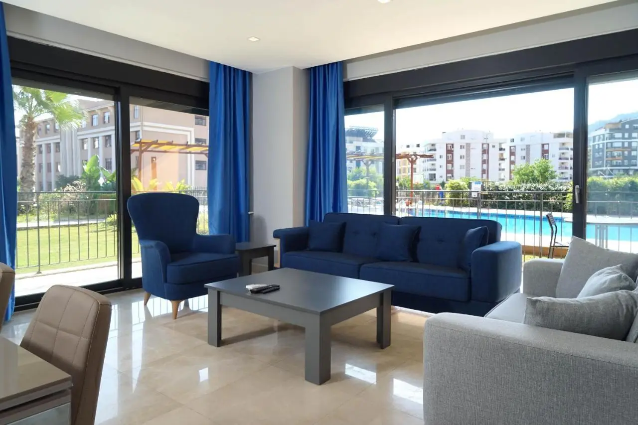 MENE SUITES