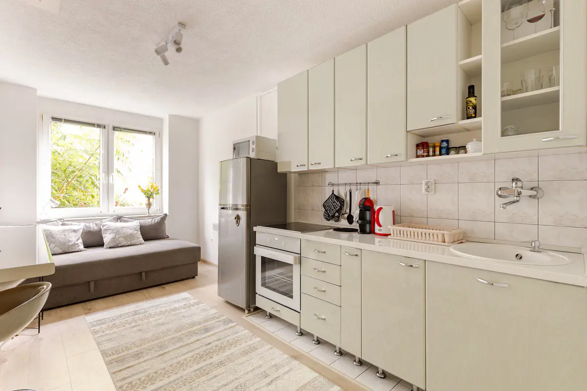 New place - Dr House