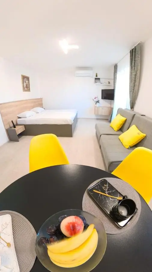 Studio Apartment Mia - free parking