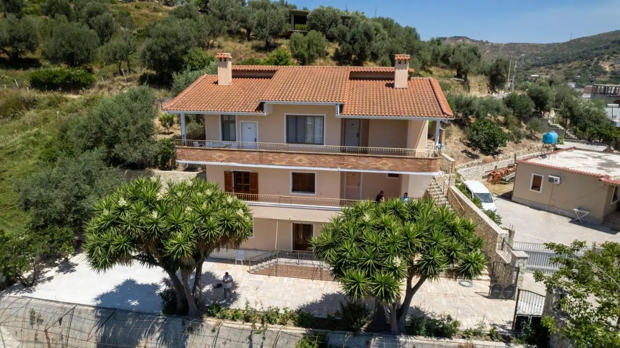 Villa Yucca