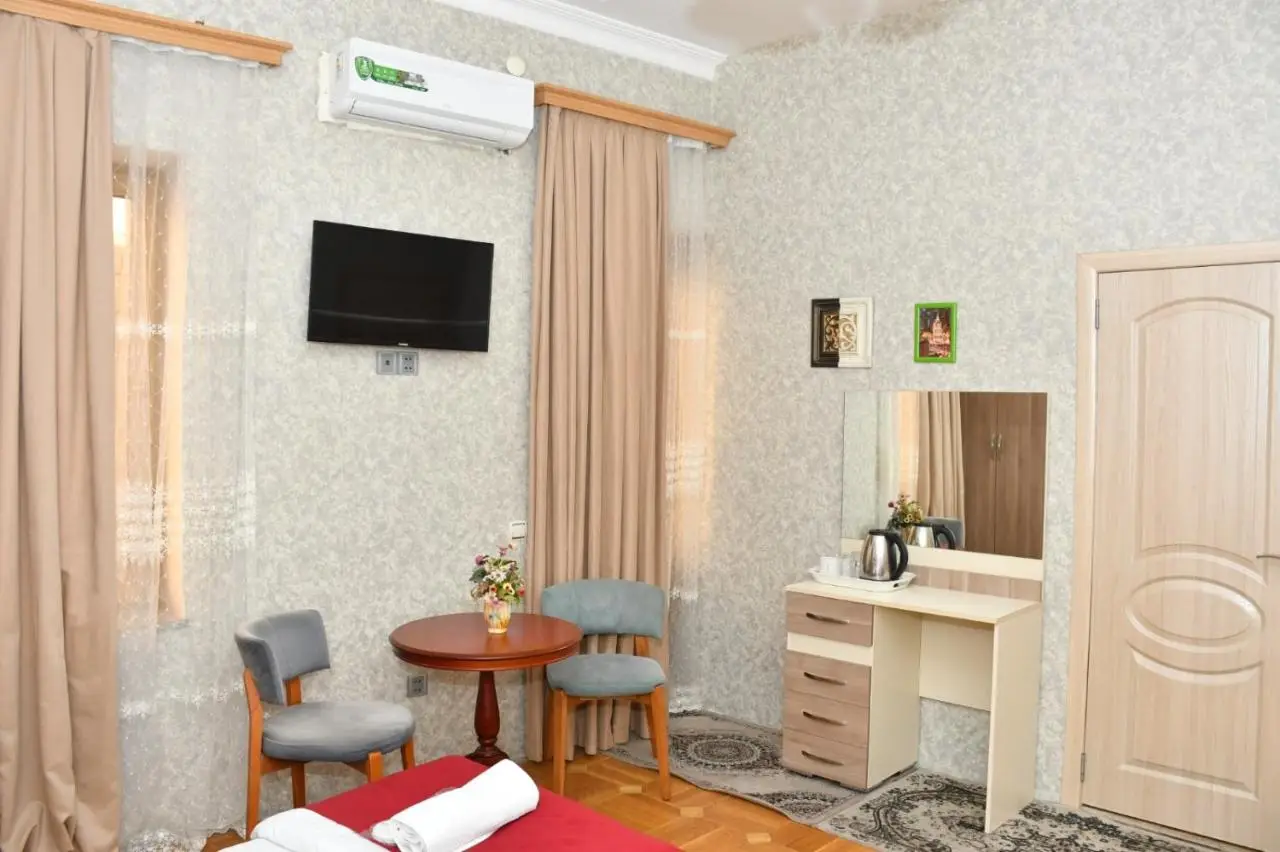 Old Town Hotel