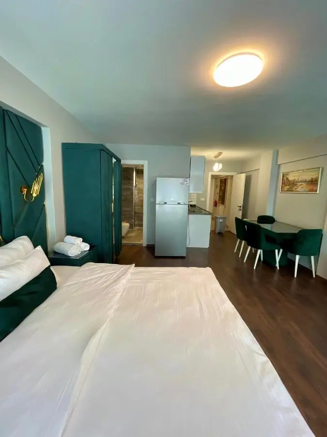 Aymira Suite Hotel