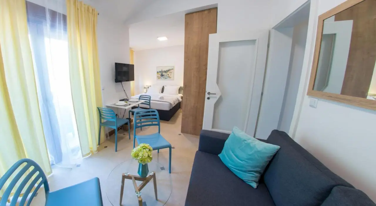 Studio Apartment Morning Star