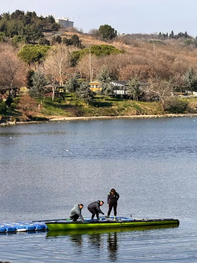 Ezkar Bathonea Art İstanbul