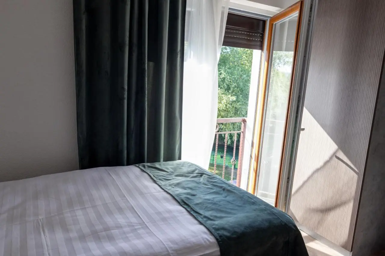 Apartments and Rooms Villa Majestic