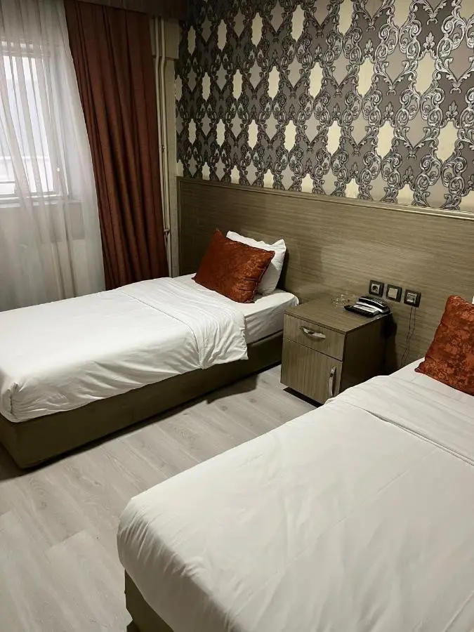 Metro Otel