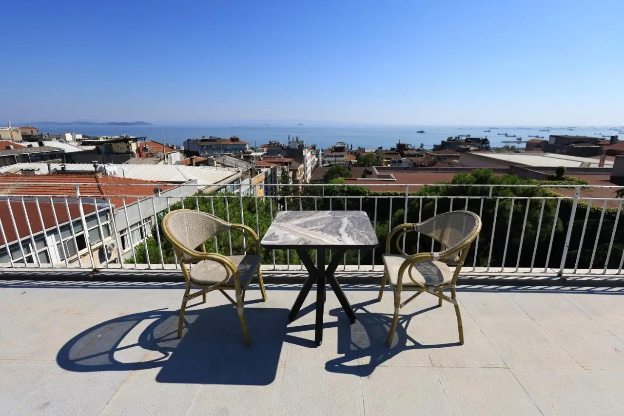 New House Hotel
