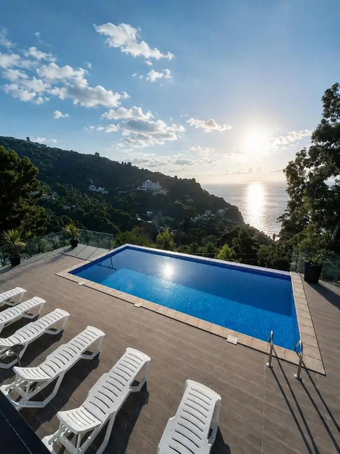 Villa Deluxe Kvariati