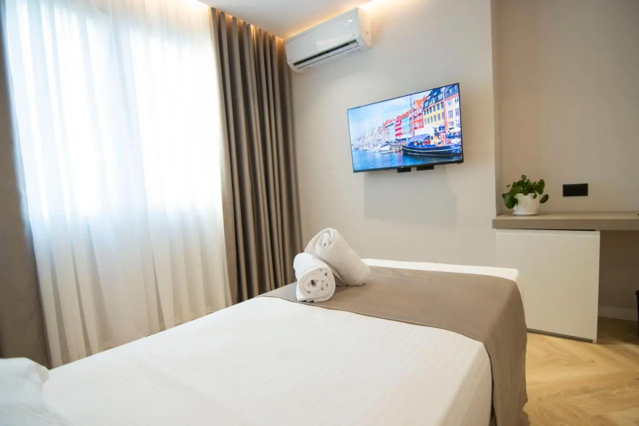 Mina Luxury Rooms