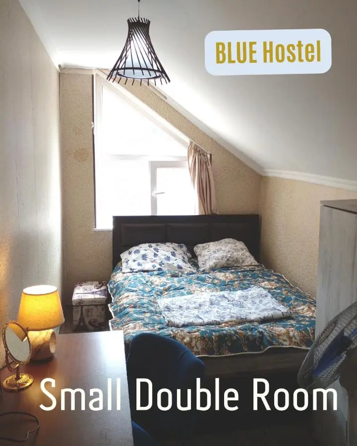 BLUE Hostel - check message after booking