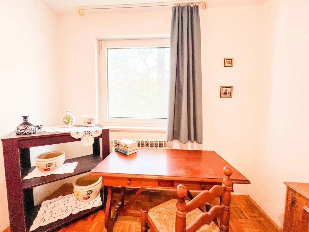 Wood & Light Loft Sarajevo - Private parking