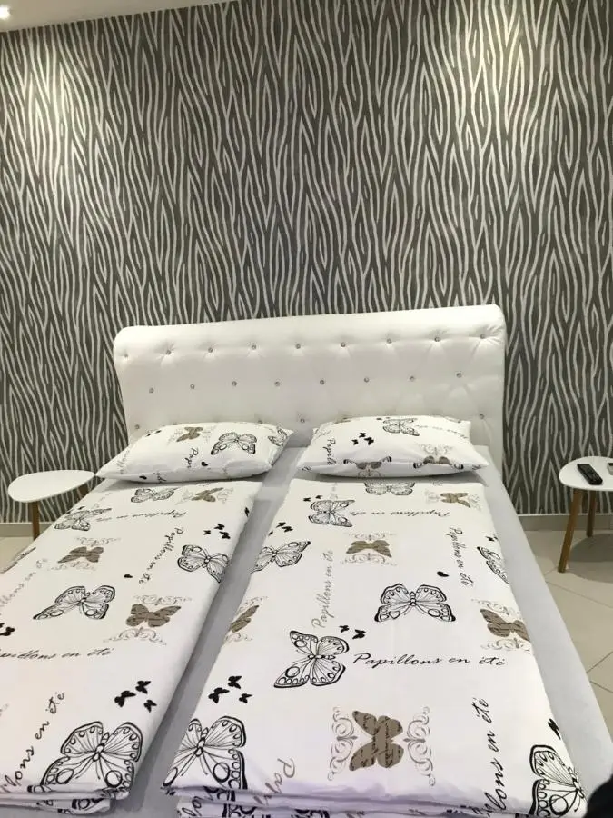 Apartment Ajla