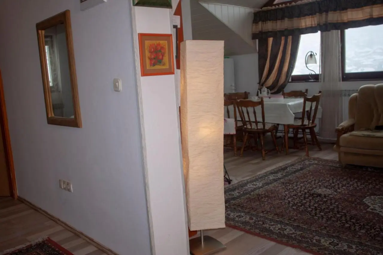 Guest House Fena