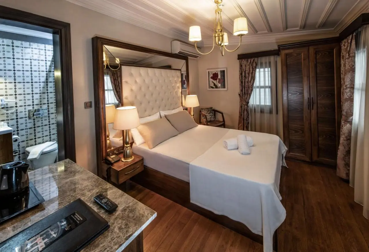 Mezzo Hotel