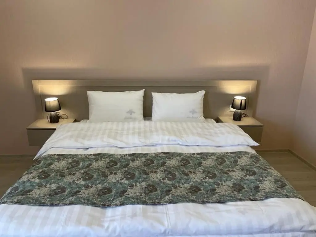 Royal Green Hotel