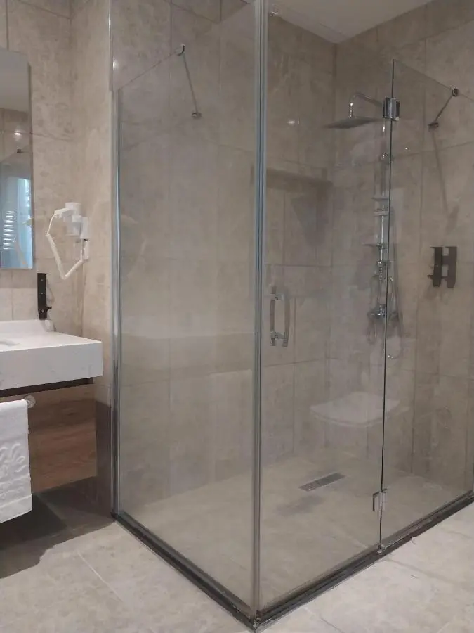 Business Life Hotel Güneşli